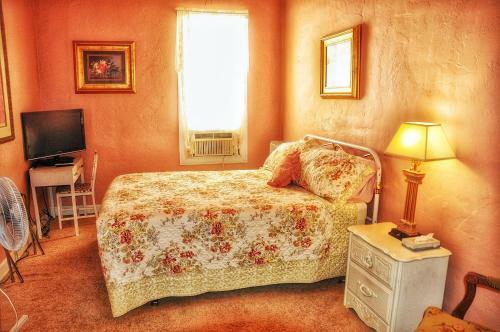 Bed & Breakfast La Plaza Inn