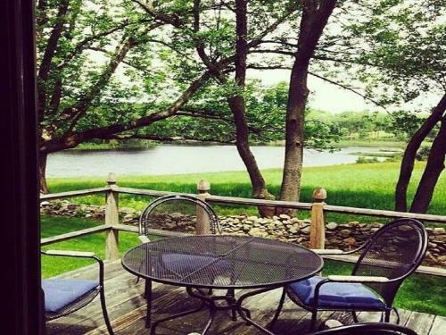 Bed & Breakfast Inn At Fox Hill Farm