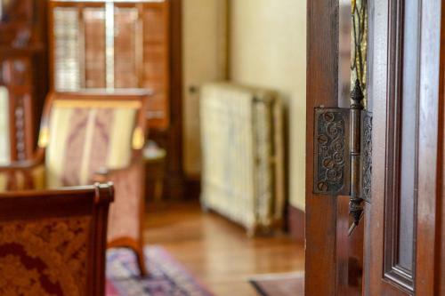 The Towers Bed & Breakfast