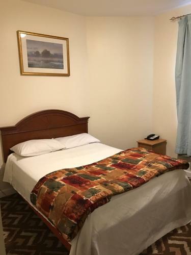 Waterbury Big Apple Motel