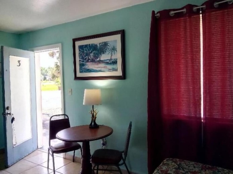 Hotel Skylark Motel