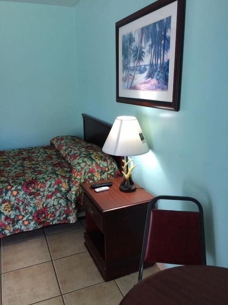 Hotel Skylark Motel