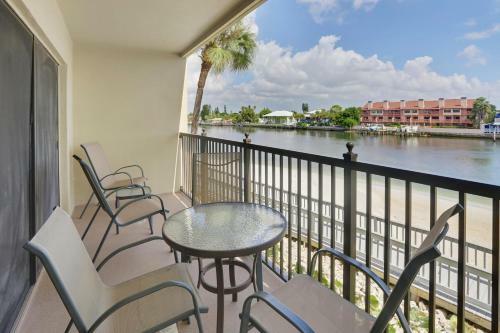Land's End #206 Building 3 - Bay Front