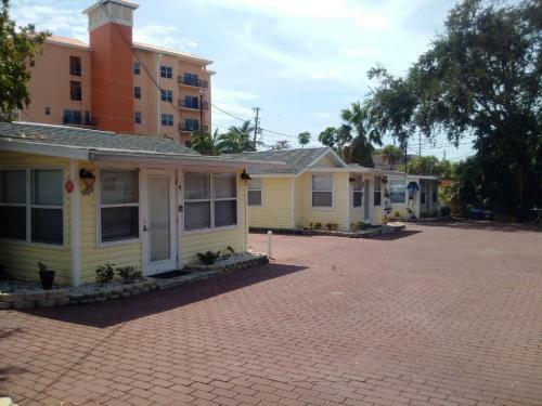Villa The Cottages At Madeira Beach