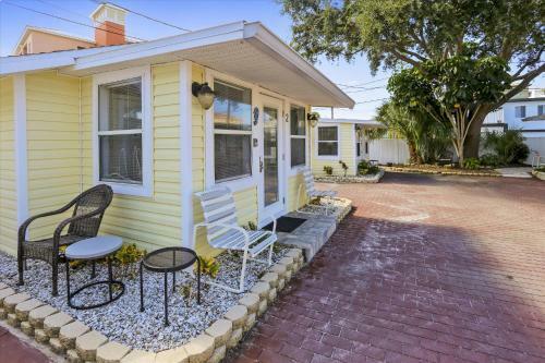 Villa The Cottages At Madeira Beach