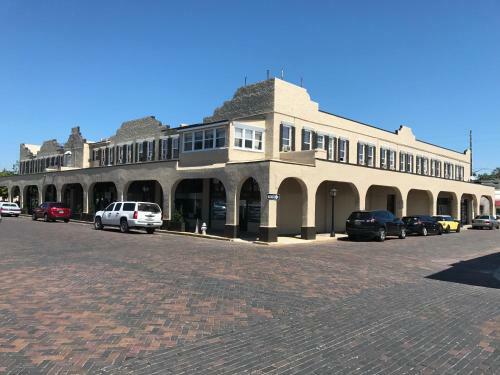 Posada Hunter Arms Hotel