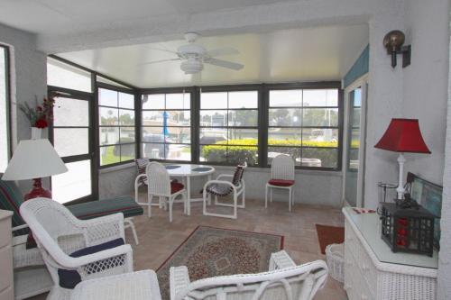 Apartamento 315-b - Madeira Beach Yacht Club