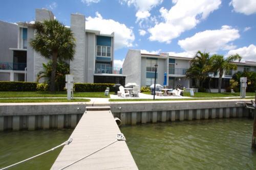 Apartamento 315-b - Madeira Beach Yacht Club