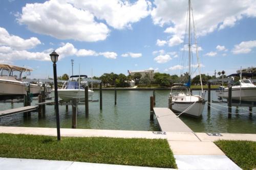 Apartamento 315-b - Madeira Beach Yacht Club