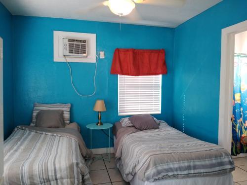 Swashbuckler Motel