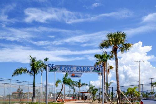 Madeira Beach H-210, 2 Bedrooms, Wifi, Pet Friendly, Sleeps 6