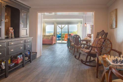 Yoda Beach House