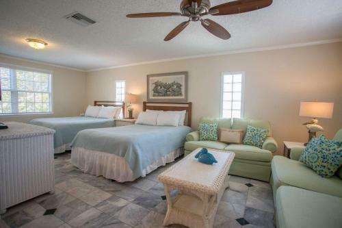 Yoda Beach House