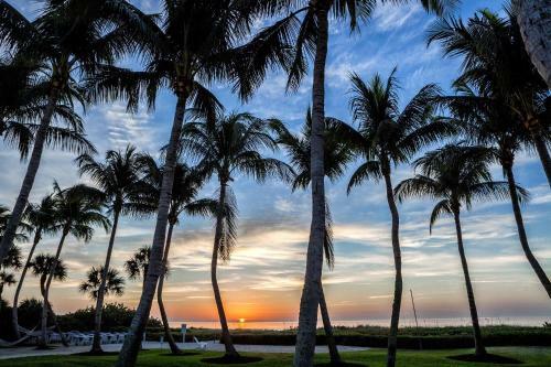 Hotel Sanibel Island Beach Resort