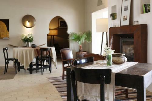 Bed & Breakfast Le Petit H�tel Du Flouka