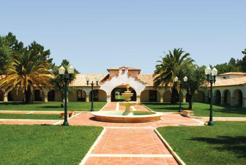 Hostal Herdade Lago Real