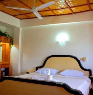 Hotel Seashore Beach Resort Bar And Restaurant