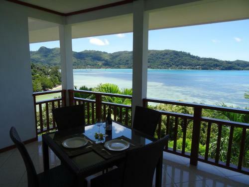 Lodge Sailfish Beach Villas