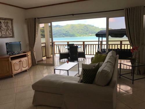 Lodge Sailfish Beach Villas
