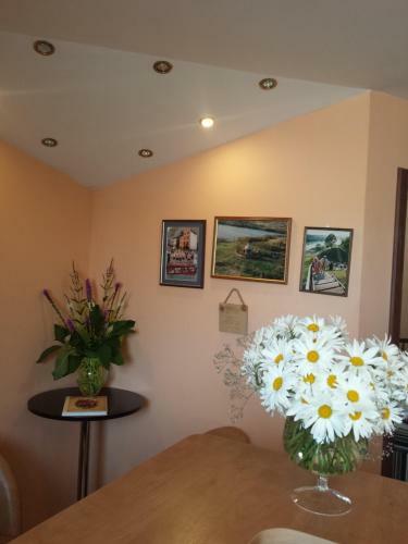 Hostal ?olena Hotel