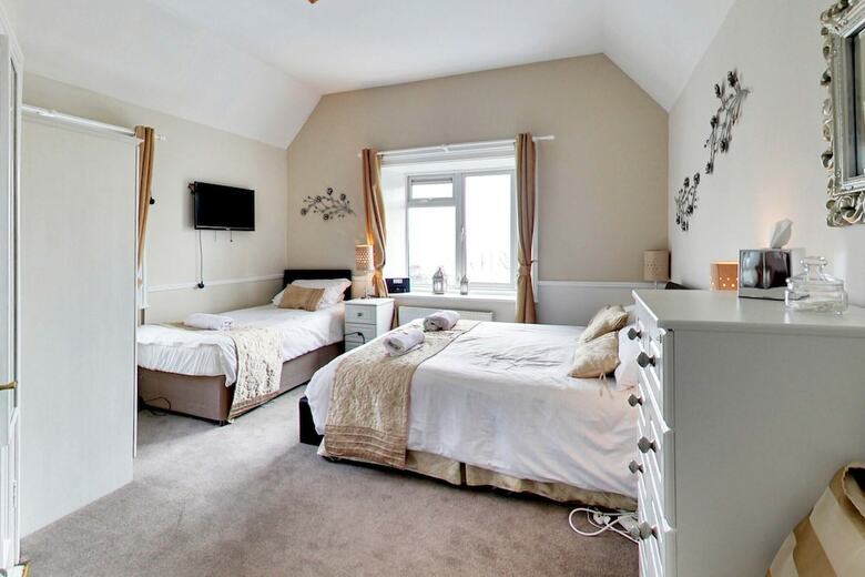 Hostal Robin Hill House