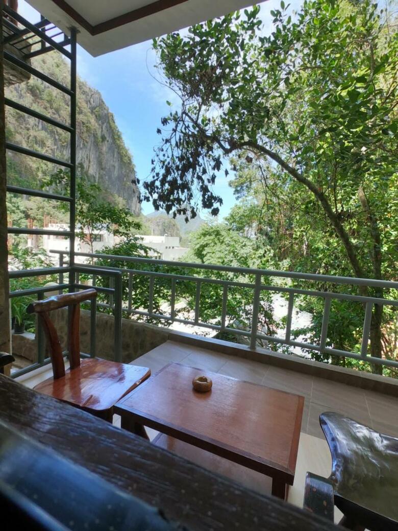 Hotel El Nido Viewdeck Cottages