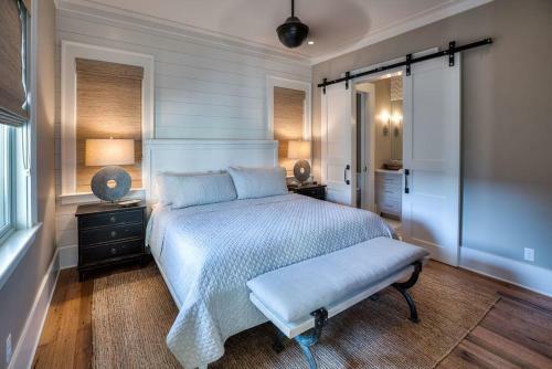 Watercolor By Dune Vacation Rentals - Park District