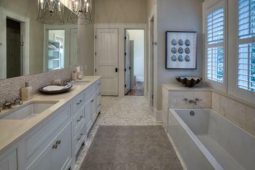 Watercolor By Dune Vacation Rentals - Park District