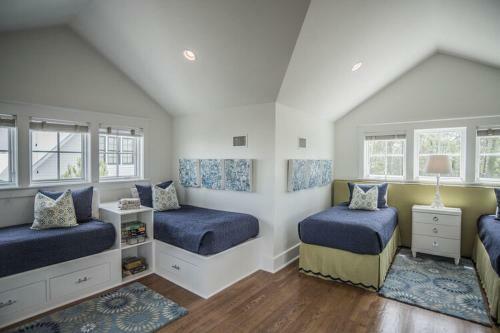 Watercolor By Dune Vacation Rentals - Park District
