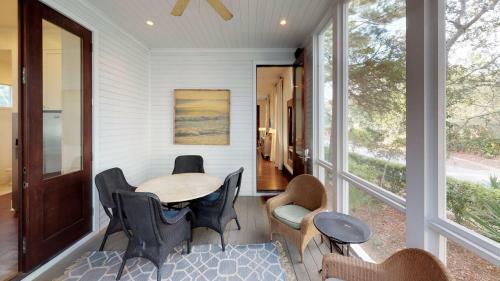 Watercolor By Dune Vacation Rentals - Park District
