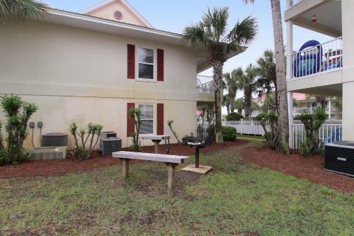 Sugar Sands At Rollin Tide Villas