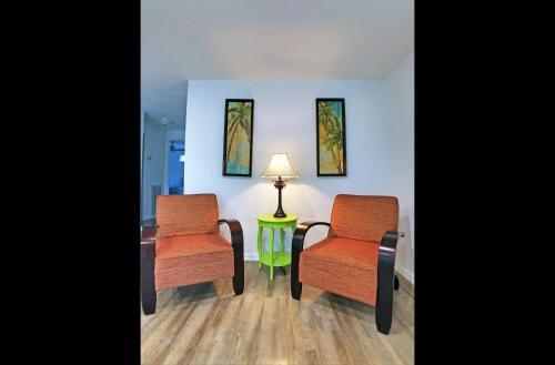 Siesta Heron Suites & Villas