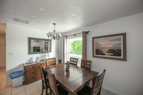 Apartamento Lj's Cottages By Beachside Management