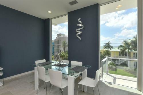 The Lookout By Beachside Management