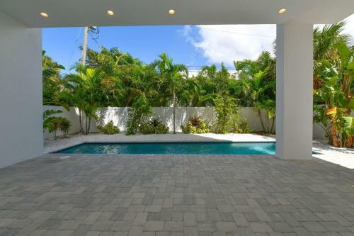 The Lookout By Beachside Management
