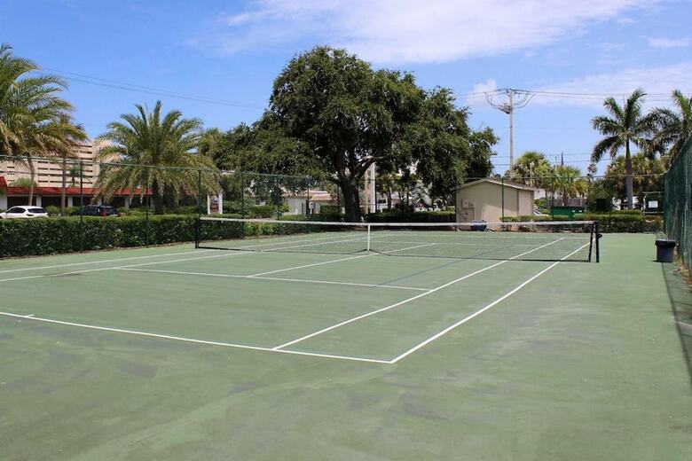 Bay Oaks Ground Floor
