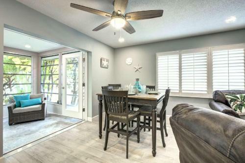Gorgeous Renovated Moonmist With Courtyard