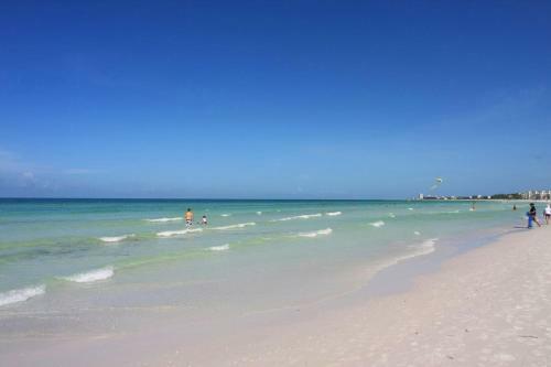 Apartamento Crystal Sands By Beachside Management