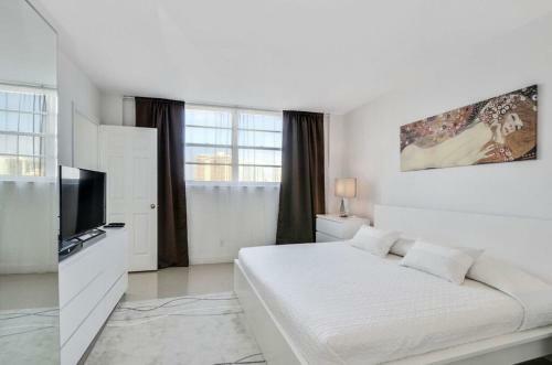 Apartamento Collins Condo #211333