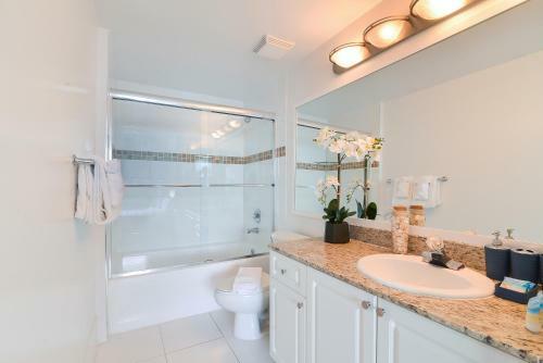 Aparthotel 1, 2 And 3 Bedroom Miami Ocean Apartments