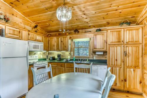 Bumpa Bear Hideaway