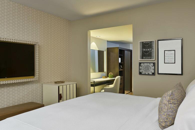 The Hotel At Avalon, Autograph Collection