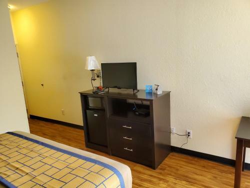 Motel Days Inn By Wyndham Macon I-75 North