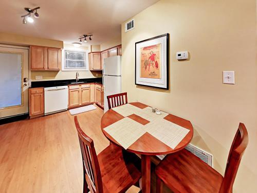 Apartamento Charming Duplex ? 2 Blocks To Forsyth Park Duplex
