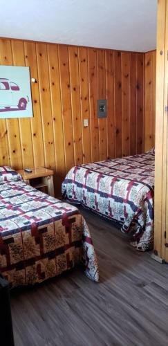 Caribou Lodge And Motel