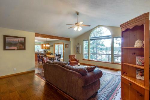 Rockford Retreat