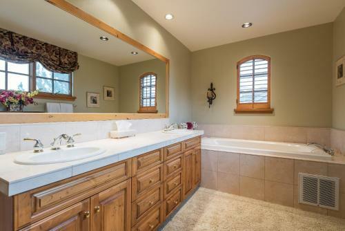 Sunpoint Chateau At Elkhorn