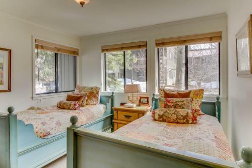 Comfort At The Cottonwoods