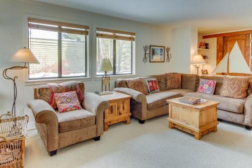 Comfort At The Cottonwoods
