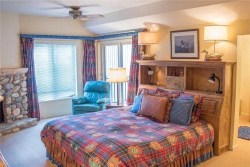 Summit Townhome Elkhorn Amenities
